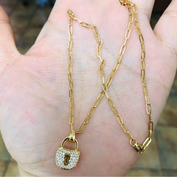 18K Saudi Paperclip Necklace with padlock pendant 14” - Picture 3 of 7